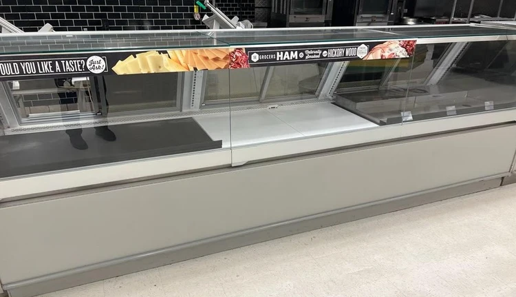Used _UNKNOWN_ REAR Refrigerators | Grocery Equipment Sales #1066527
