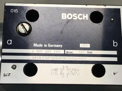 USED BOSCH 0 810 001 700