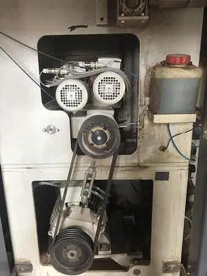 WEINIG RAIMANN PROFIRIP KR-310-M GANG RIPSAW WITH (2) MOVING BLADES WITH RAIMANN VALUE RIP IV GANG RIPSAW INFEED SYSTEM