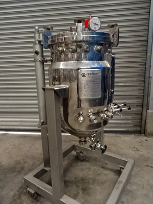 130 L Applikon mammalian cell fermenter