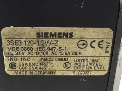 USED SIEMENS 3SE3 120-1GW-Z