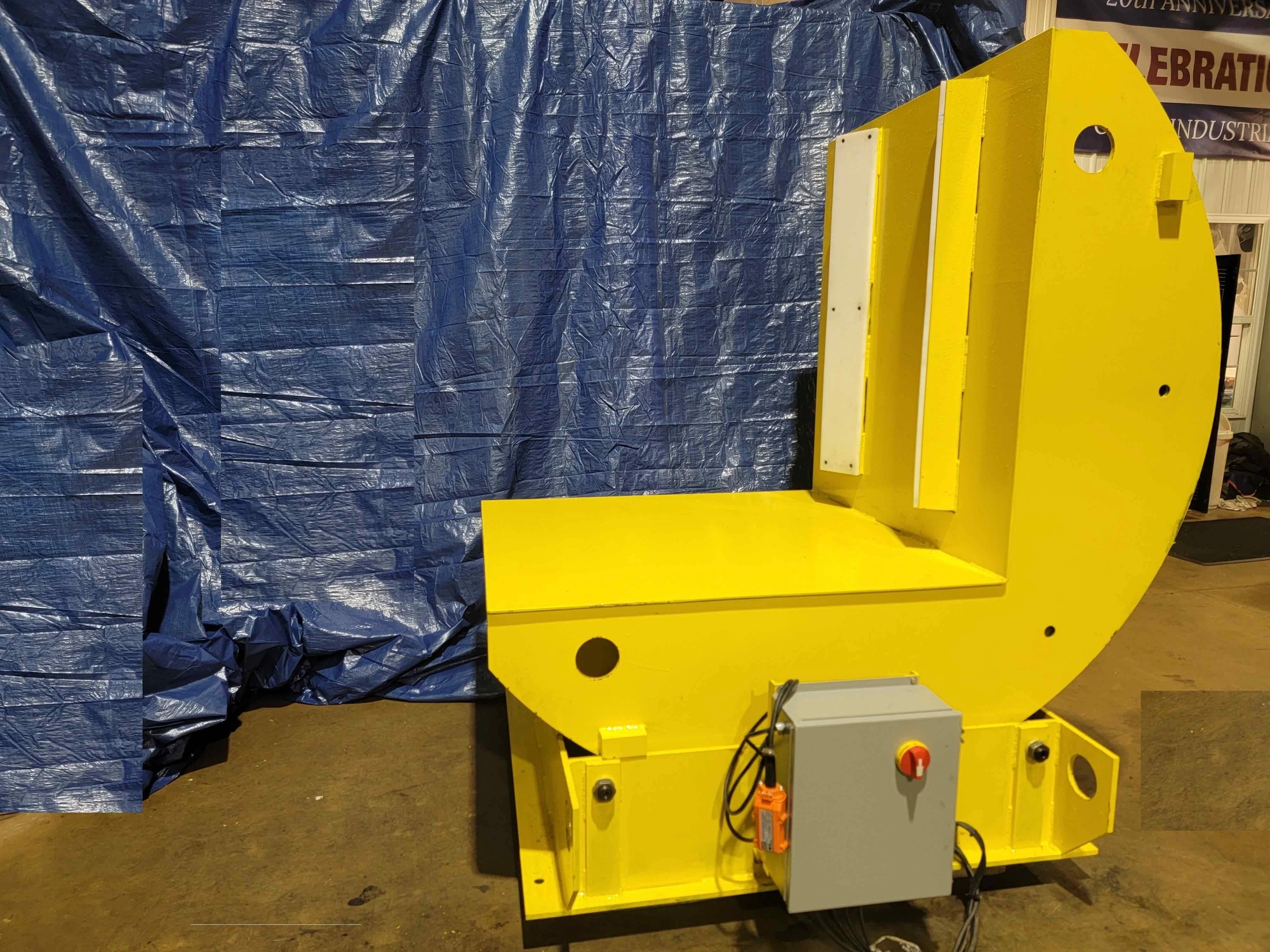 NEW Cagle 20,000Lb Mechanical Up-Ender