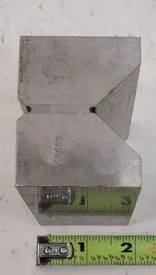 UNKNOWN BRAND MAGNETIC V-BLOCK SET OF 5, H: 1-7/8IN L: 4-3/8IN W: 2-3/8IN DIMENSIONS