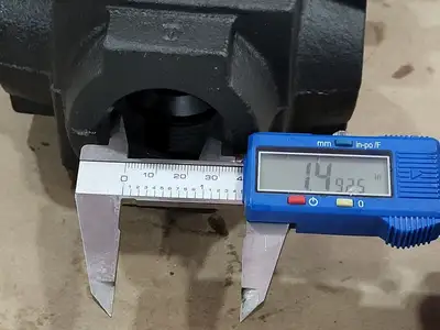 NEW VICKERS CT5-100A-F-M-FPBWL-B5-100
