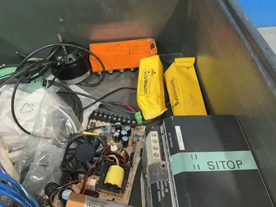 Used COOPER BUSSMANN, SIEMENS _UNKNOWN_ DIN Rail Power Supplies Ohio US | HGR 24 #1406231