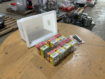 Used LELAND CO2 BEVERAGE CARTRIDGES W/ (2) KEG CHARGERS Beverage Carbonation Equipment Michigan US | Miedema Asset Management Group #1761526