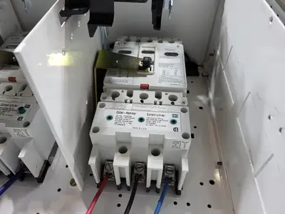20/15A, 3 Pole, 600V Circuit Breaker HFD Bucket for Freedom 2100 MCC Frame