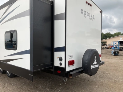 Used 2017 KEYSTONE 330BHSL Campers, Caravans, Motorhomes Michigan US | Miedema Asset Management Group #1355374