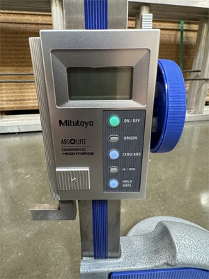 Used MITUTOYO HDS Height Gages California US | MachineryMax #1462021