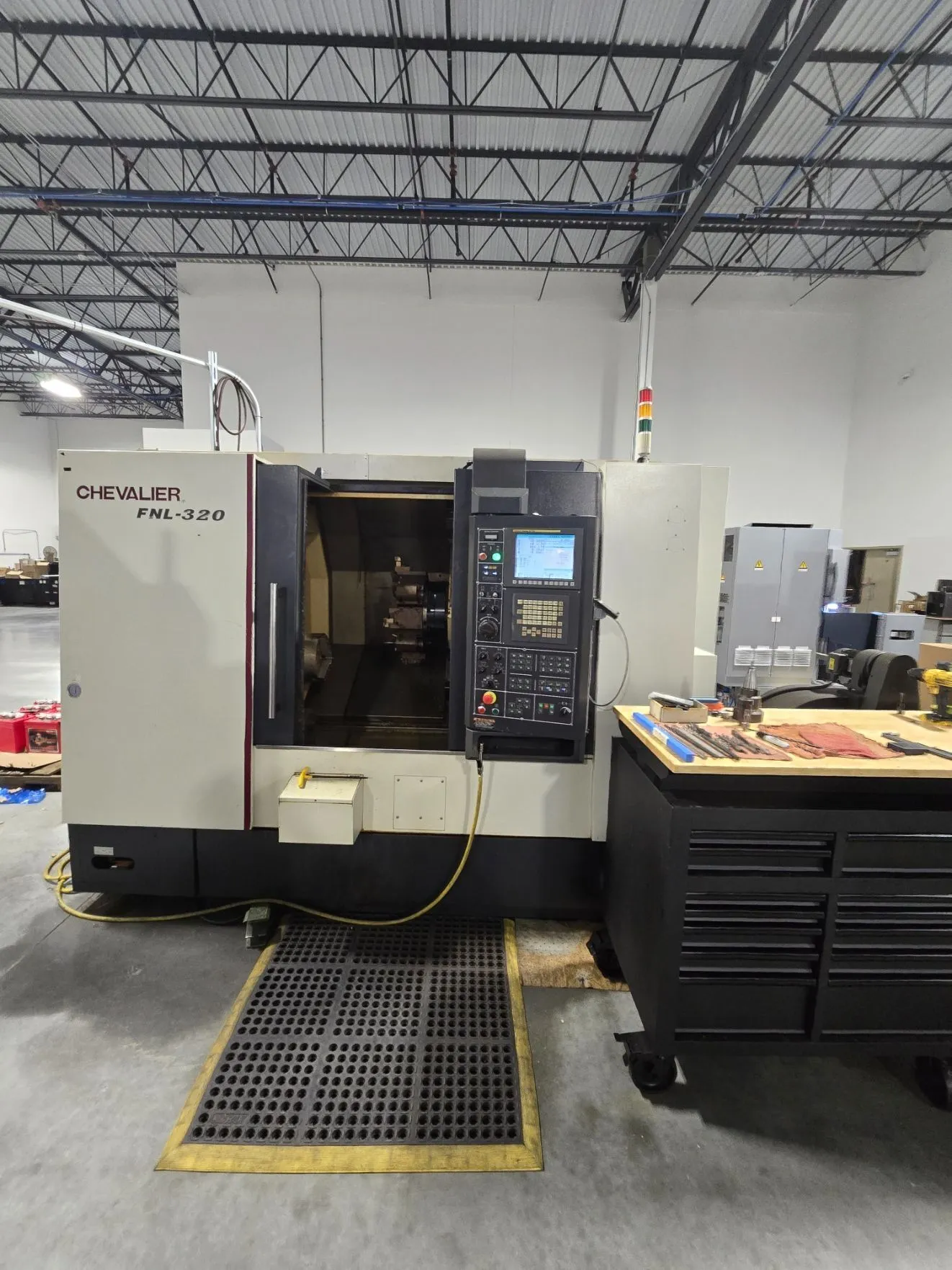 USED 2011 CHEVALIER FNL-320Y