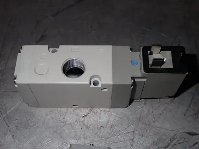New | in-Stock SMC VP5425D103FAX250 Solenoid Valves Ohio US | HGR 24 #1070111