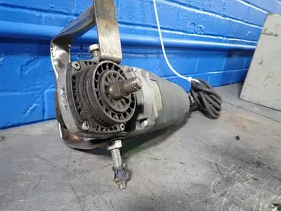 Bosch 7" Grinder