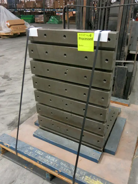 Used _UNKNOWN_ 24-1/2" W X 36"' HT. FACE, Precision Angle Plates Minnesota US | Orca Machine Tools, Inc. #1267010