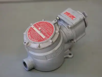 New | in-Stock CROUSE-HINDS FSQ-FSQC-230 Cable & Wire British Columbia CA | Lenmark #252392