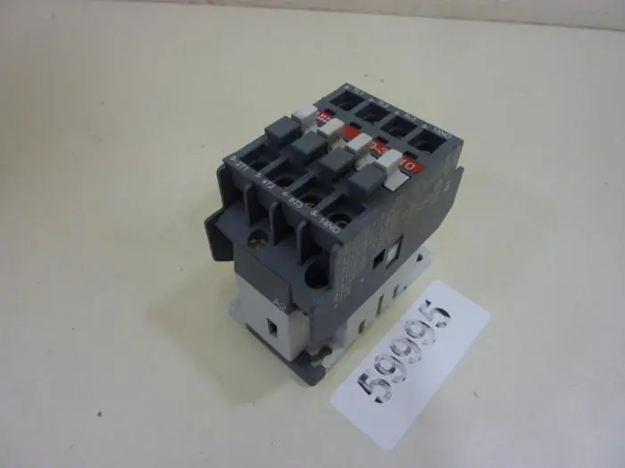 Used ABB A9-30-10 PLC Contactors Michigan US | Ideal Machinery #705820