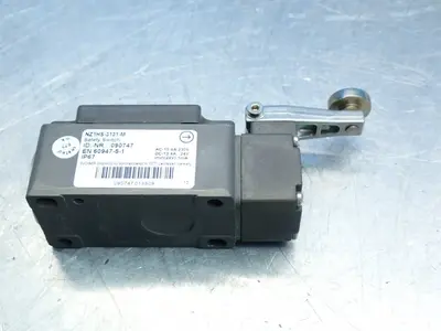 New | in-Stock EUCHNER NZ1HS3131M Relays & Switches Ohio US | HGR 24 #914435