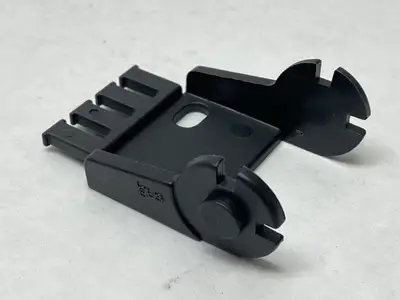 114.3.2 PZ | Igus  End Mount for Energy Chain Cable Channel - Used
