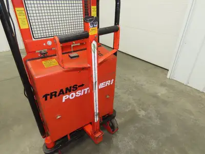 Used INTERRTHOR _UNKNOWN_ Pallet Lifters Indiana US | Arrow Industrial #795279