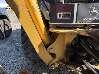 USED 2017 JOHN DEERE 410L