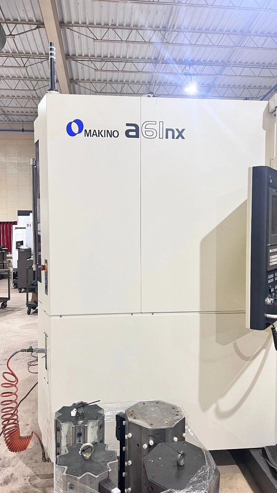 USED 2019 MAKINO A61NX