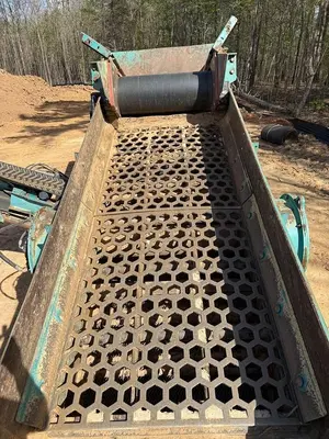 USED 2013 POWERSCREEN WARRIOR 1800
