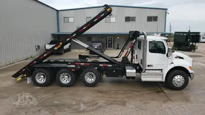 Used 2027 PETERBILT 548 Rolloff Trucks Texas US | Roll Off Truck World #1491958