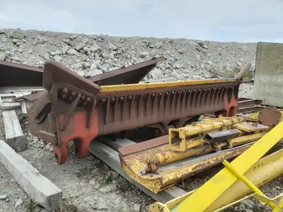 USED KOMATSU D375