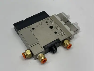 Used SMC SMC ZM131HT-K5L-E55L Vacuum Pumps Michigan US | Maverick Industrial Sales #1401844