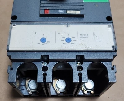 USED Schneider Electric LV540306