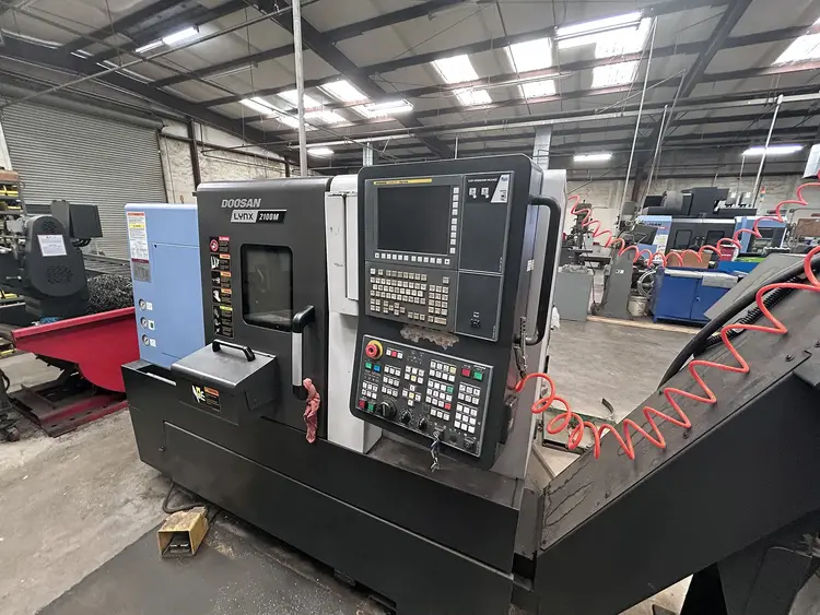 Used 2018 DOOSAN LYNX 2100M CNC Lathes Illinois US | Machinery Marketing International #902363
