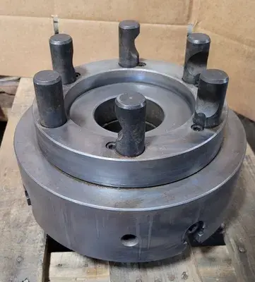 USED BUCK 10" - 4 JAW CHUCK