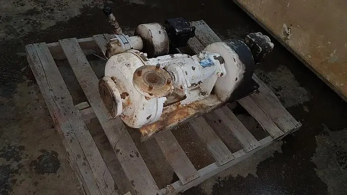 Used DEMCO 1X1.5 RH Centrifugal Pumps Saskatchewan CA | Chad Equipment #466838