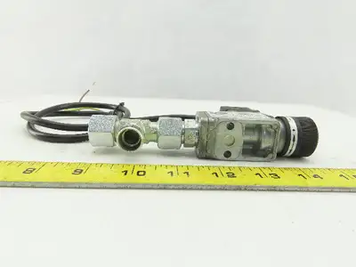 Parker KL3202 Adjustable Pneumatic pressure Switch 0.5-8 Bar 250V Max 6A