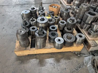 Used _UNKNOWN_ _UNKNOWN_ Punches & Dies Texas US | IRS Auction #1320702