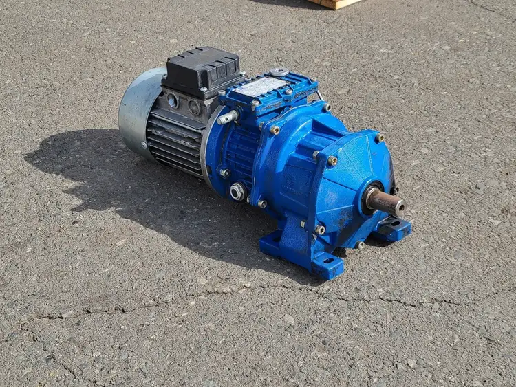 Used MOTOVARIO TXC/002-MRC/042 Motors (misc) British Columbia CA | Lenmark #247509