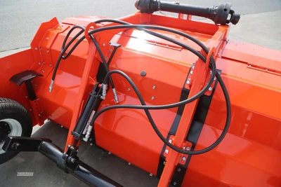New | in-Stock 2026 CREEK VIEW MFG 102 DELUXE Windrowers/Swathers Pennsylvania US | Zimmerman Farm Service #1410175