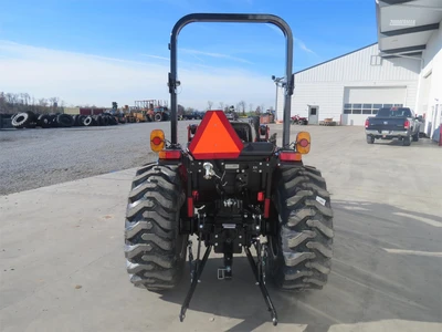 New | in-Stock 2024 CASE IH FARMALL 40A Sub-Compact & Compact Tractors Pennsylvania US | Zimmerman Farm Service #1410496