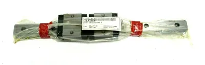 NEW BOX OF 2 THK SR25V2UU+340L-II LINEAR GUIDE SR25V2UU340LII