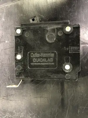 USED CUTLER-HAMMER BAB1015