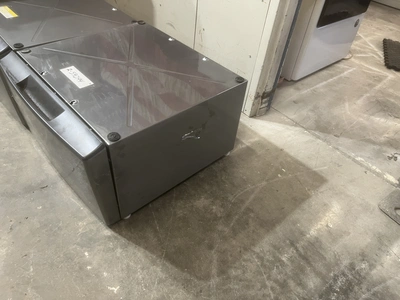 Used WHIRLPOOL _UNKNOWN_ Cabinets Michigan US | Miedema Asset Management Group #1425153