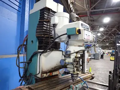 Used SOUTHWESTERN INDUSTRIES INC SB3 Vertical Mills Ohio US | HGR 24 #757618