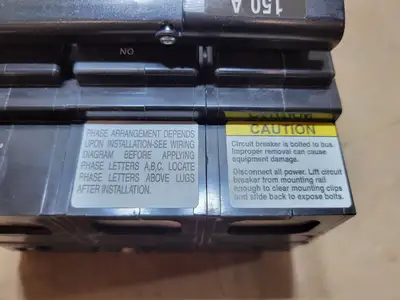 NEW SQUARE D QOB3150VH