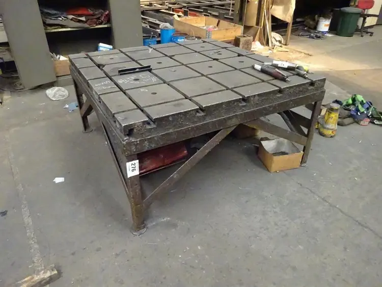 Used WELDING TABLE 1500 X 1500 X 750 MM Tables, Floor & Layout Plates BE | Apt International N.V #366621