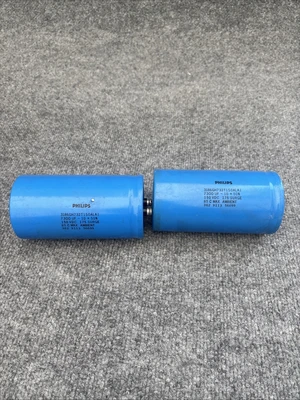Used Philips 3186GH222T450DMA2 Capacitors California US | Davliegogo LLC #1707619