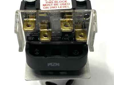 USED ALLEN-BRADLEY 800T-QAH24GA2