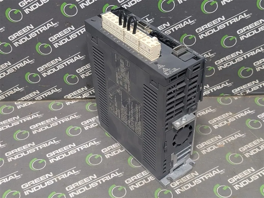 Mitsubishi Melsec-Q MR-J3-70B AC Servo Drive 750W  Out 170V 0-360Hz 5.8A Used