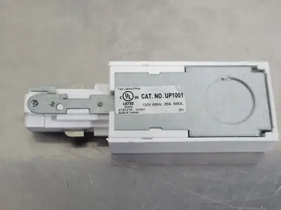 NEW TRACK LIGHTING FITTING UP1001