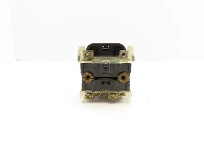 Allen Bradley 800T-QT20R Red Illuminated Pushbutton 30mm