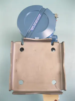 NEW Micro Motion 2700 R12 AB AEZCZ