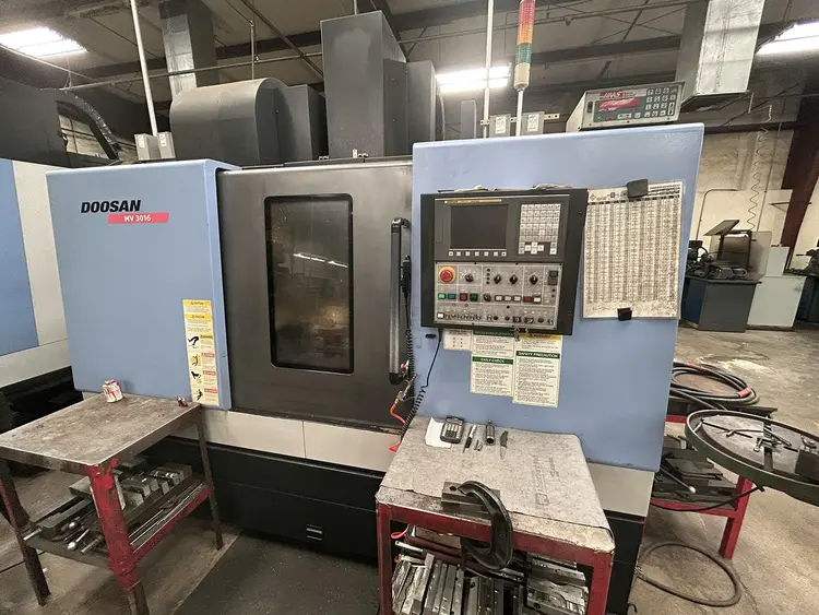 Used 2008 DOOSAN MV3016 Vertical Machining Centers Illinois US | Machinery Marketing International #902368